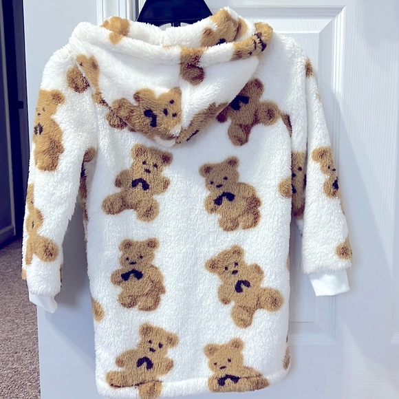 Girls Plush Warm Winter Coat With Hoodie Size 7Y! - Picture 3 of 7